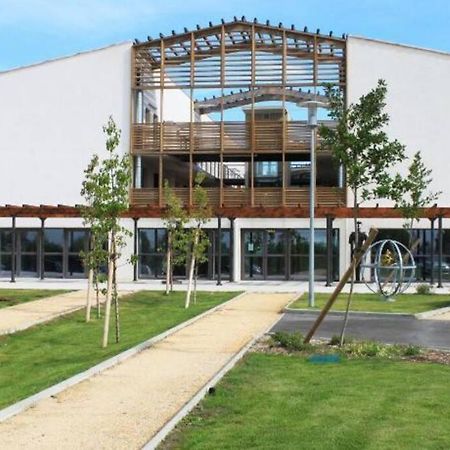 104 Douce Provence Au Calme Face A La Piscine Apartamento Éguilles Exterior foto